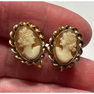 Amco gold filled carved cameo screw back earrings 1/20 12kt vintage mid century